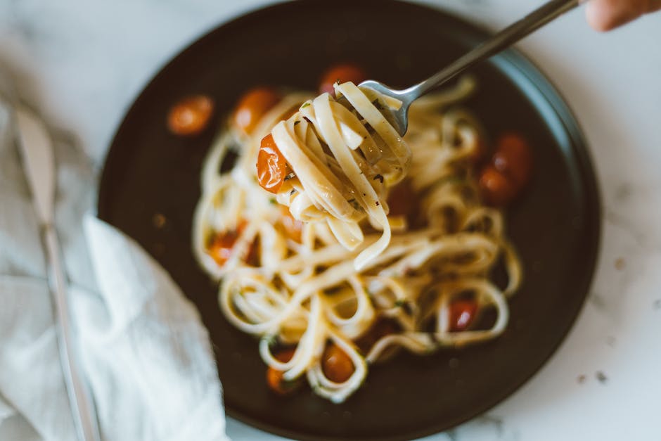  Wer hat Spaghetti Bolognese erfunden? Historische Theorie
